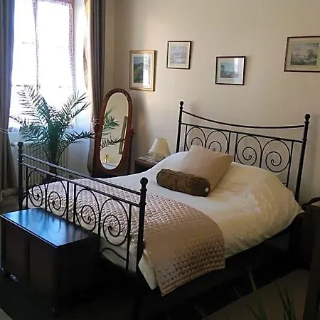 Bed & Breakfast Vingt Grand Rue