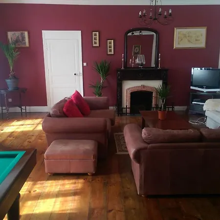 Vingt Grand Rue 3* 샹파뉴 무똥